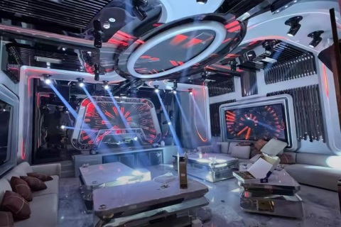 怀化KTV招聘可兼职1500起,羡慕别人不如行动